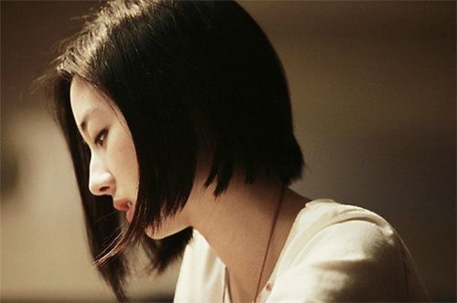 拍照(zhào)姿势(shì)大(dà)全 拍(pāi)照姿势大全